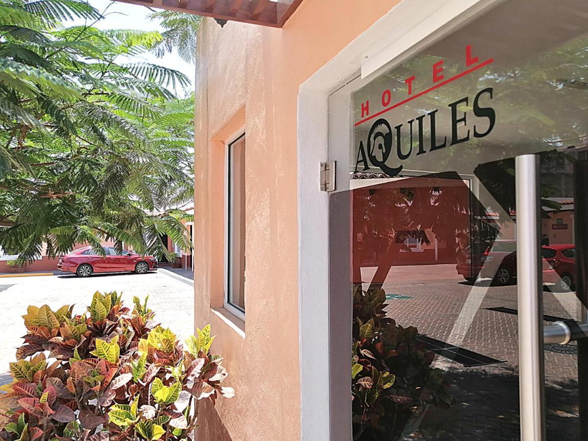Hotel Aquiles Guadalajara Kültér fotó